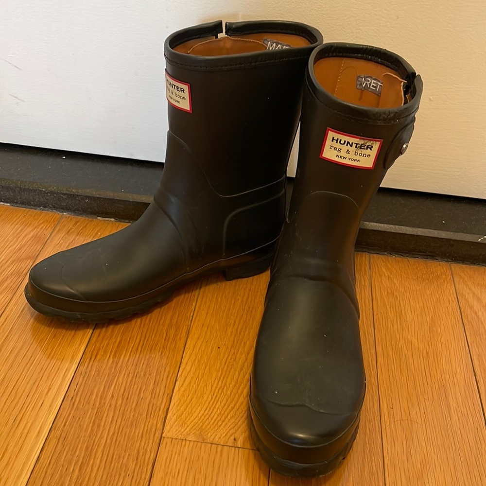 Hunter & Rag & Bone short black rain boot